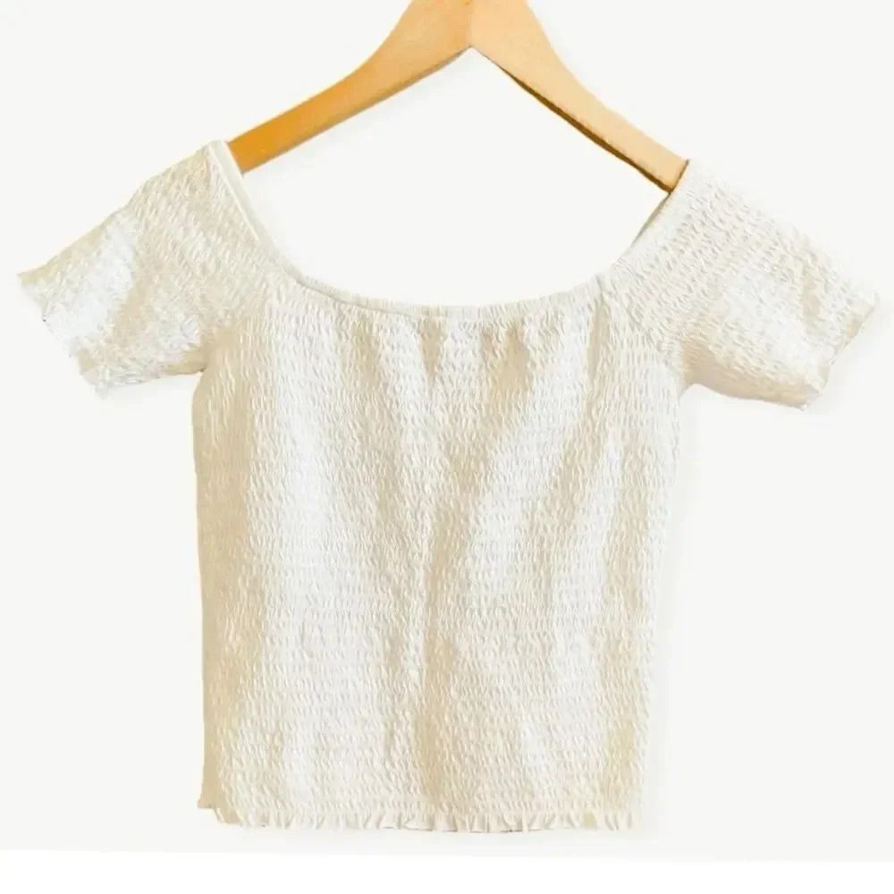BP Off the Shoulder Knit Women’s Cropped Party Occassion Top SZ XS - Picture 2 of 2